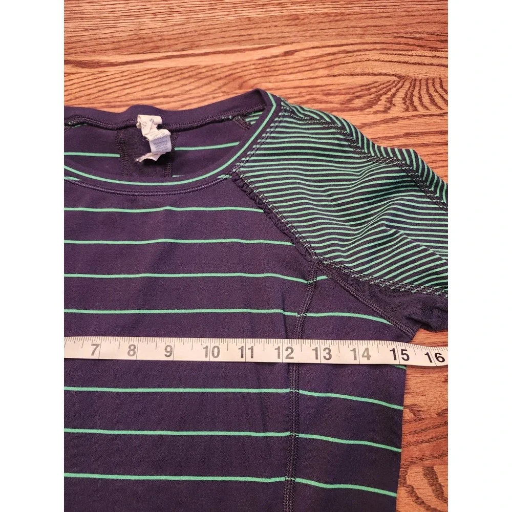 Lululemon Full Tilt‎ Long Sleeve Slalom Stripe Inkwell/Hyper Stripe Womens Sz 6